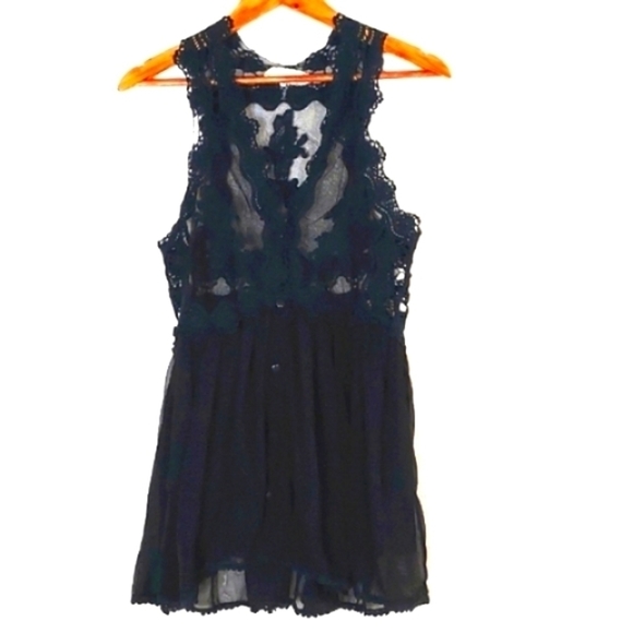 Areve Boho Crochet Sheer Lace Black Tunic Vest Size Medium - Picture 1 of 16